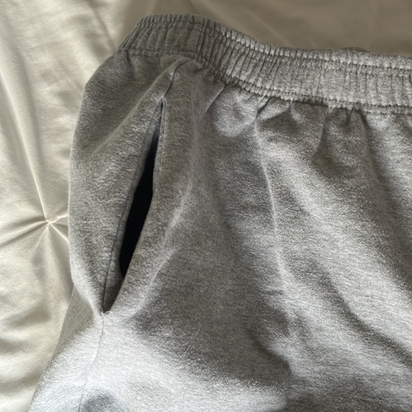 SHEIN Grey Sweatpants - Picture 4 of 5